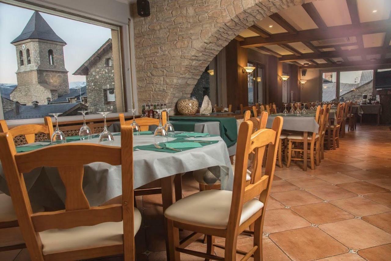 Hotel Roca Alp Exteriör bild